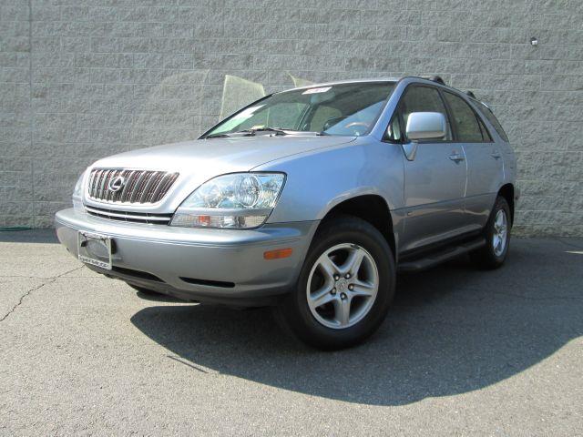 2001 Lexus RX 300 Ram 3500 Diesel 2-WD