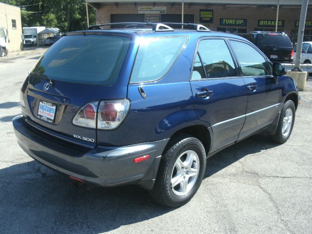 2001 Lexus RX 300 Ram 3500 Diesel 2-WD
