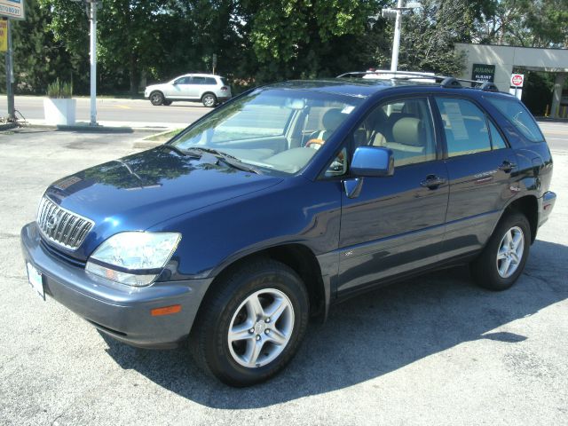 2001 Lexus RX 300 Ram 3500 Diesel 2-WD