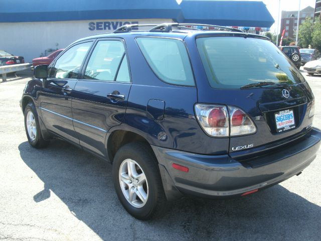 2001 Lexus RX 300 Ram 3500 Diesel 2-WD