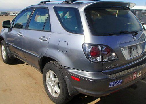 2001 Lexus RX 300 Ram 3500 Diesel 2-WD