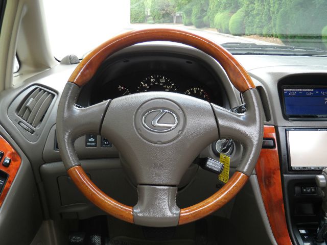 2001 Lexus RX 300 Ram 3500 Diesel 2-WD