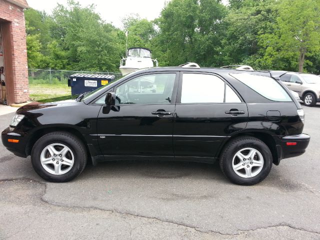 2001 Lexus RX 300 Ram 3500 Diesel 2-WD