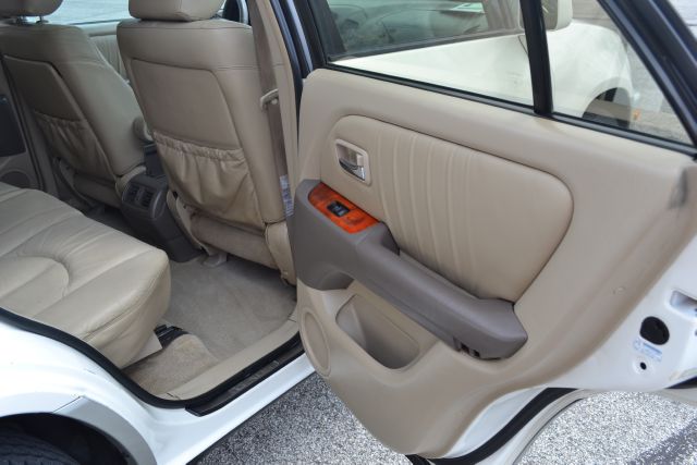 2001 Lexus RX 300 Ram 3500 Diesel 2-WD