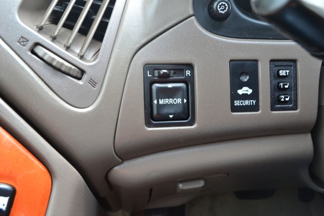 2001 Lexus RX 300 Ram 3500 Diesel 2-WD