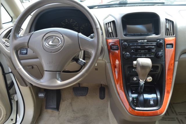 2001 Lexus RX 300 Ram 3500 Diesel 2-WD