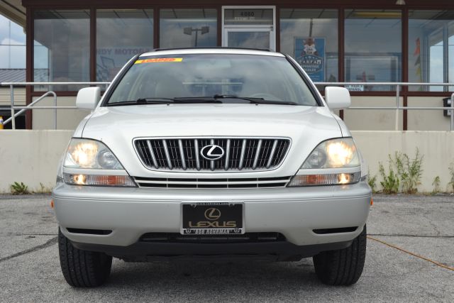 2001 Lexus RX 300 Ram 3500 Diesel 2-WD