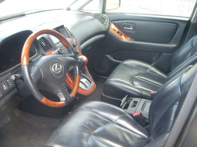 2001 Lexus RX 300 Ram 3500 Diesel 2-WD