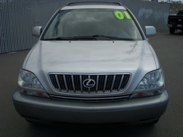 2001 Lexus RX 300 Ram 3500 Diesel 2-WD