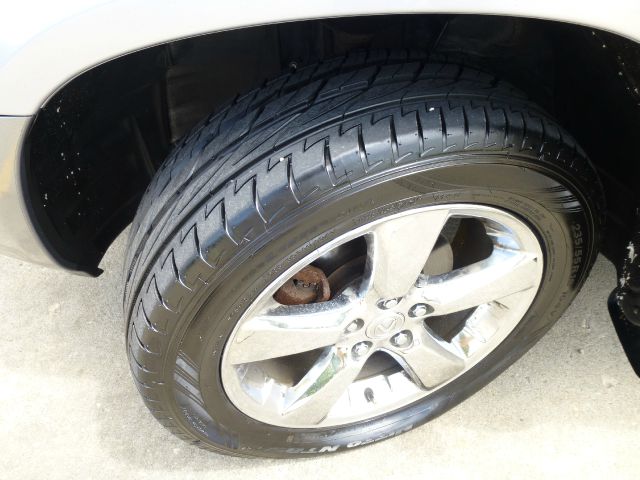 2001 Lexus RX 300 Ram 3500 Diesel 2-WD