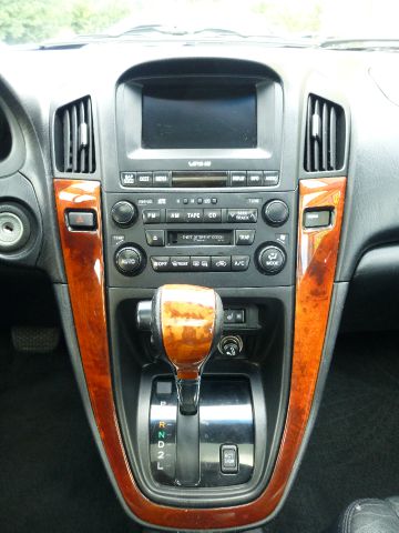 2001 Lexus RX 300 Ram 3500 Diesel 2-WD