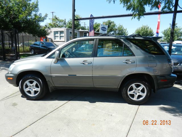 2002 Lexus RX 300 Ram 3500 Diesel 2-WD
