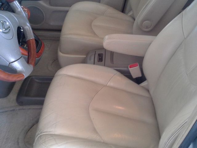 2002 Lexus RX 300 Ram 3500 Diesel 2-WD