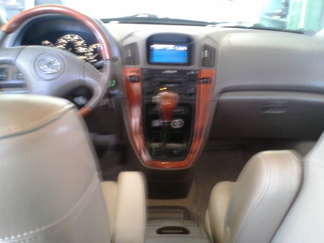 2002 Lexus RX 300 Ram 3500 Diesel 2-WD