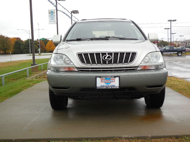 2002 Lexus RX 300 Ram 3500 Diesel 2-WD
