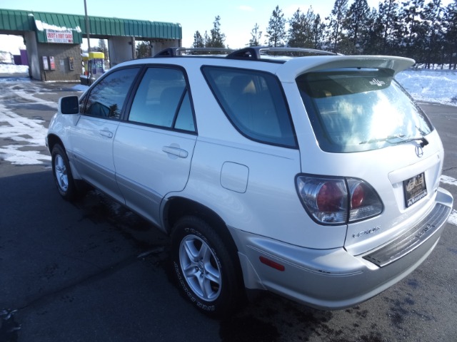 2002 Lexus RX 300 Ram 3500 Diesel 2-WD