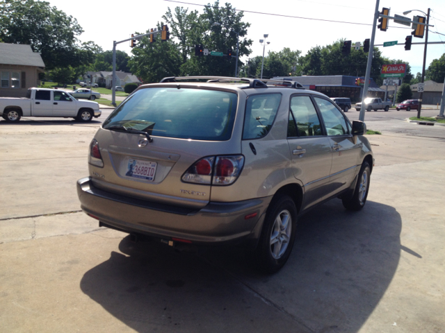 2002 Lexus RX 300 Ram 3500 Diesel 2-WD