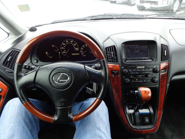 2002 Lexus RX 300 Ram 3500 Diesel 2-WD