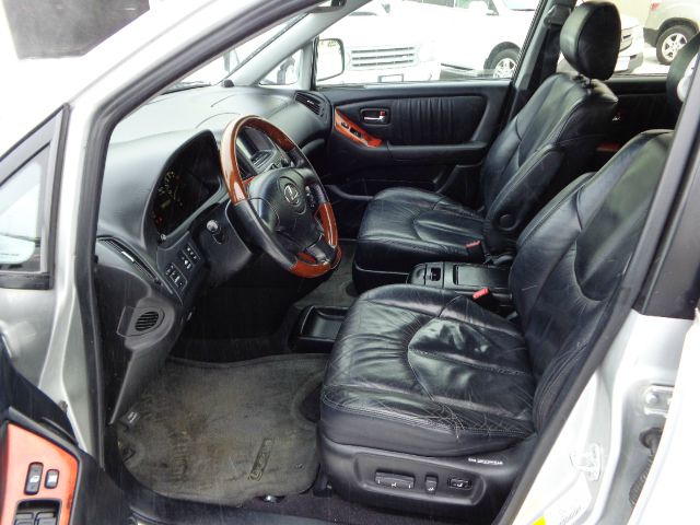 2002 Lexus RX 300 Ram 3500 Diesel 2-WD