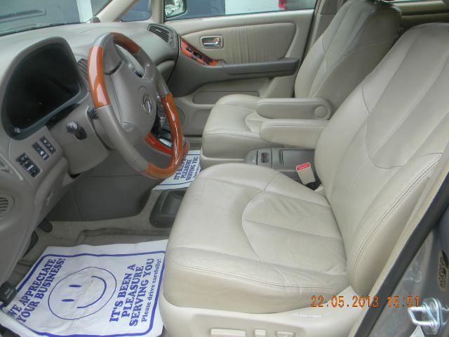 2002 Lexus RX 300 Ram 3500 Diesel 2-WD