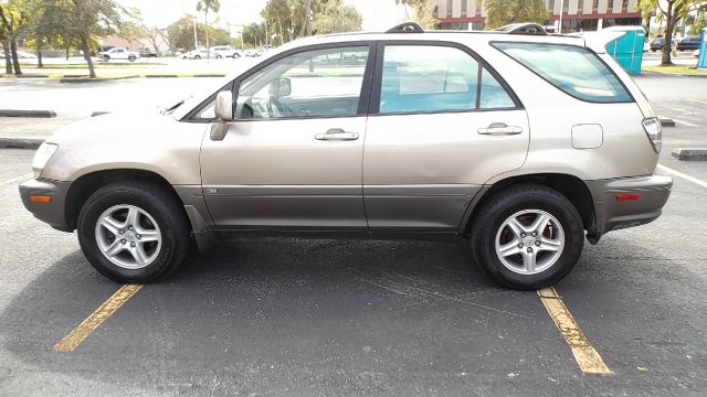 2002 Lexus RX 300 Ram 3500 Diesel 2-WD