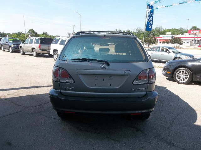 2002 Lexus RX 300 Ram 3500 Diesel 2-WD