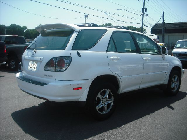 2002 Lexus RX 300 Ram 3500 Diesel 2-WD