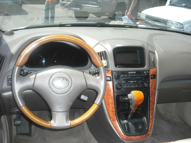 2002 Lexus RX 300 Ram 3500 Diesel 2-WD