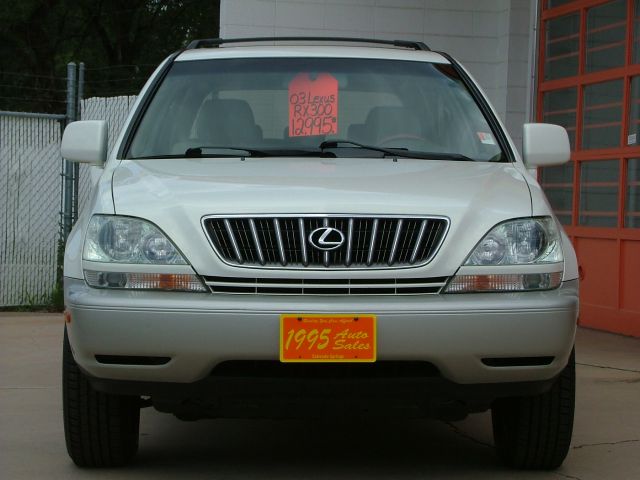 2003 Lexus RX 300 Ram 3500 Diesel 2-WD