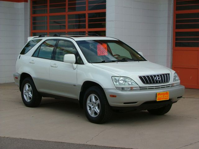 2003 Lexus RX 300 Ram 3500 Diesel 2-WD