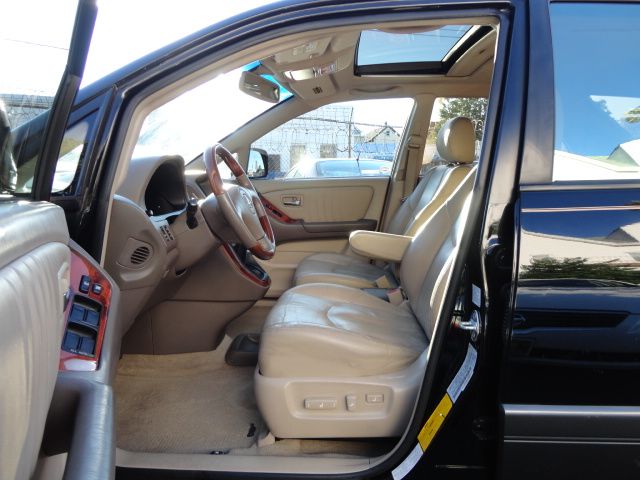 2003 Lexus RX 300 Ram 3500 Diesel 2-WD