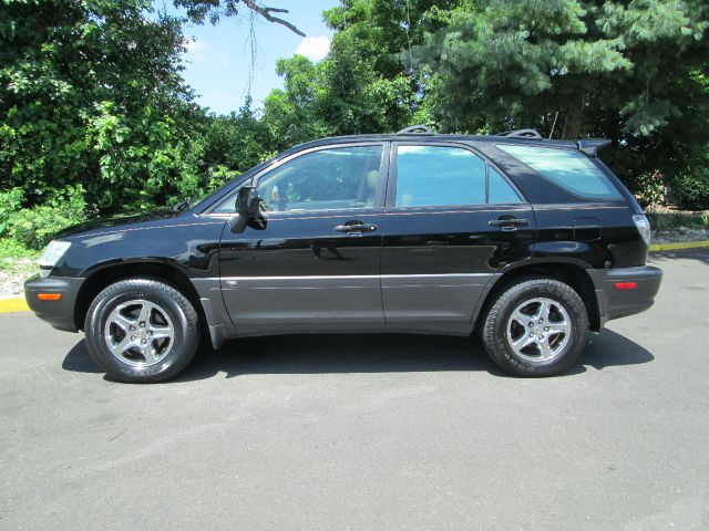 2003 Lexus RX 300 Ram 3500 Diesel 2-WD