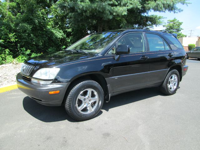 2003 Lexus RX 300 Ram 3500 Diesel 2-WD