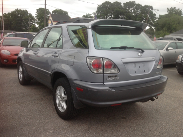 2003 Lexus RX 300 Ram 3500 Diesel 2-WD