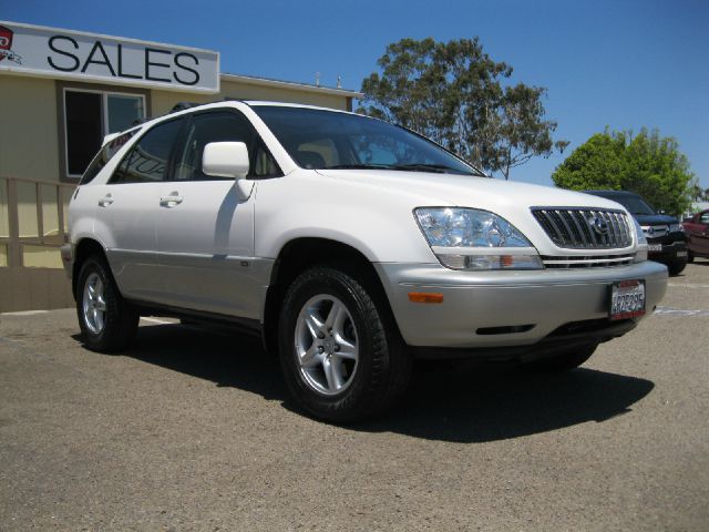 2003 Lexus RX 300 Ram 3500 Diesel 2-WD