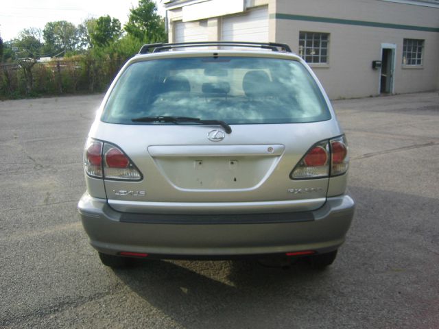 2003 Lexus RX 300 Ram 3500 Diesel 2-WD