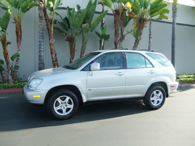 2003 Lexus RX 300 Ram 3500 Diesel 2-WD
