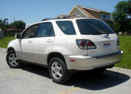 2003 Lexus RX 300 Ram 3500 Diesel 2-WD