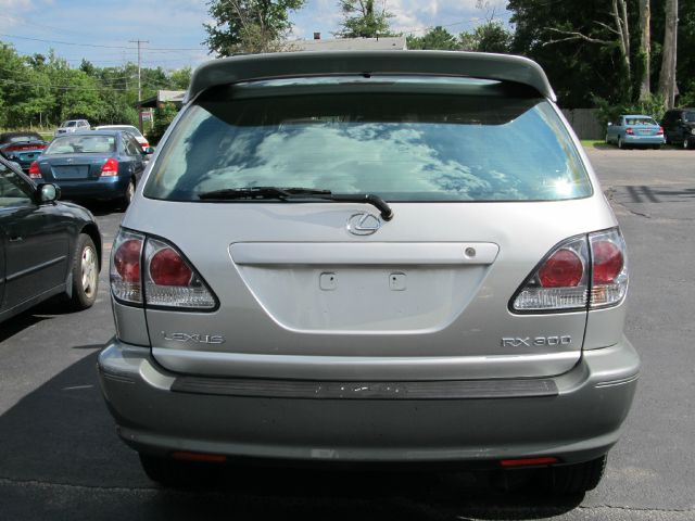 2003 Lexus RX 300 Ram 3500 Diesel 2-WD