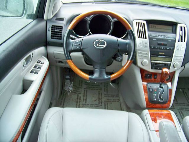 2004 Lexus RX 330 Ram 3500 Diesel 2-WD