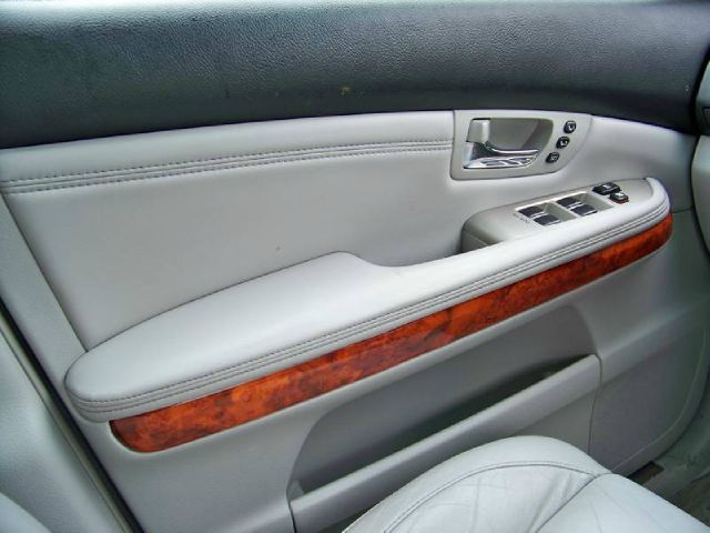 2004 Lexus RX 330 Ram 3500 Diesel 2-WD