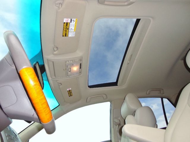 2004 Lexus RX 330 Ram 3500 Diesel 2-WD