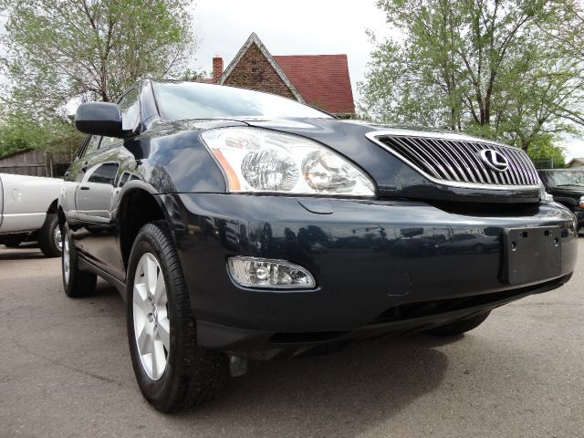 2004 Lexus RX 330 Ram 3500 Diesel 2-WD