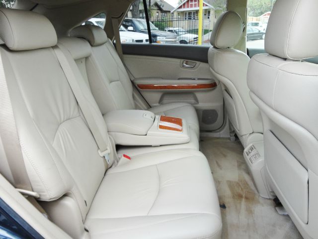 2004 Lexus RX 330 Ram 3500 Diesel 2-WD