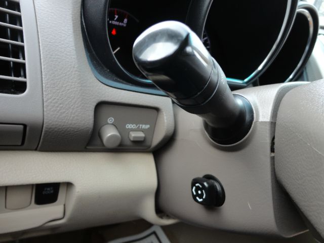 2004 Lexus RX 330 Ram 3500 Diesel 2-WD