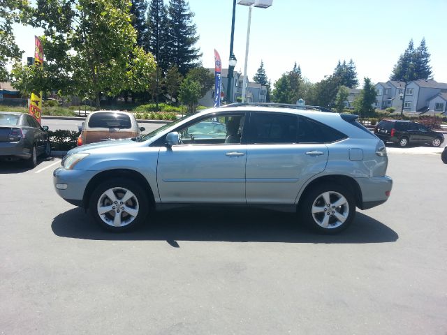 2004 Lexus RX 330 Ram 3500 Diesel 2-WD