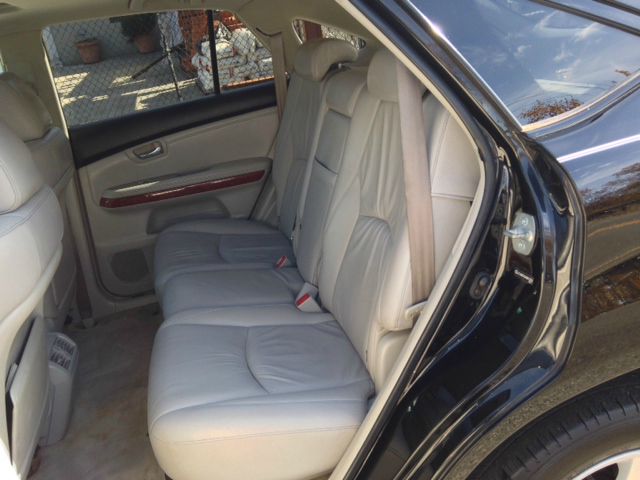 2004 Lexus RX 330 Ram 3500 Diesel 2-WD