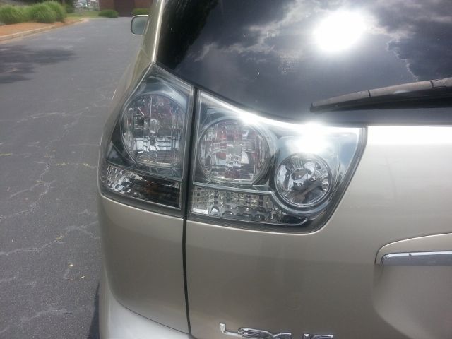 2004 Lexus RX 330 Ram 3500 Diesel 2-WD