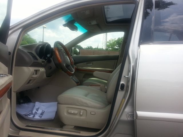 2004 Lexus RX 330 Ram 3500 Diesel 2-WD