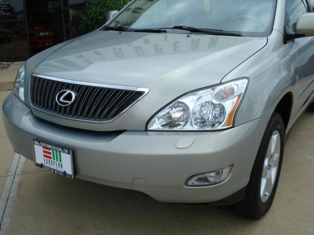 2004 Lexus RX 330 Ram 3500 Diesel 2-WD